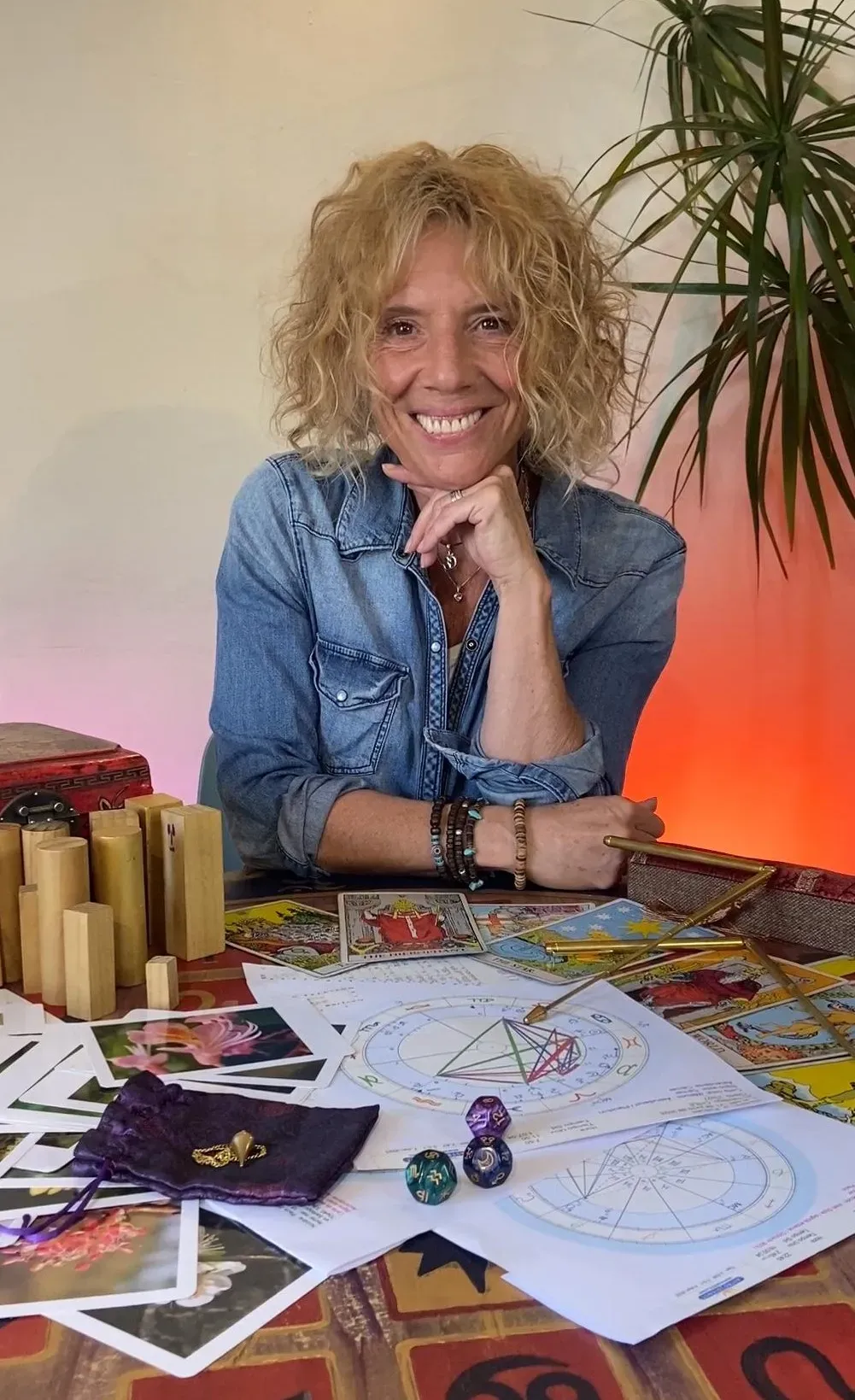 Cecilia Benavente, Terapeuta, Profesora y Guía de Desarrollo Consciente